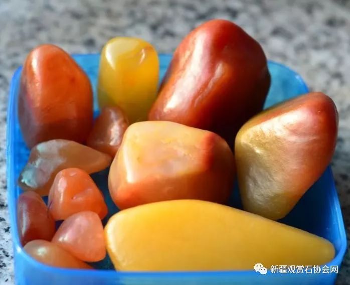 戈壁玉与戈壁石的区分,戈壁玉和戈壁石的区别