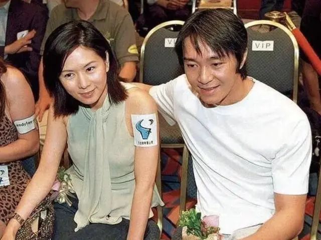 今天的热搜没有他，是8090后最大的悲哀