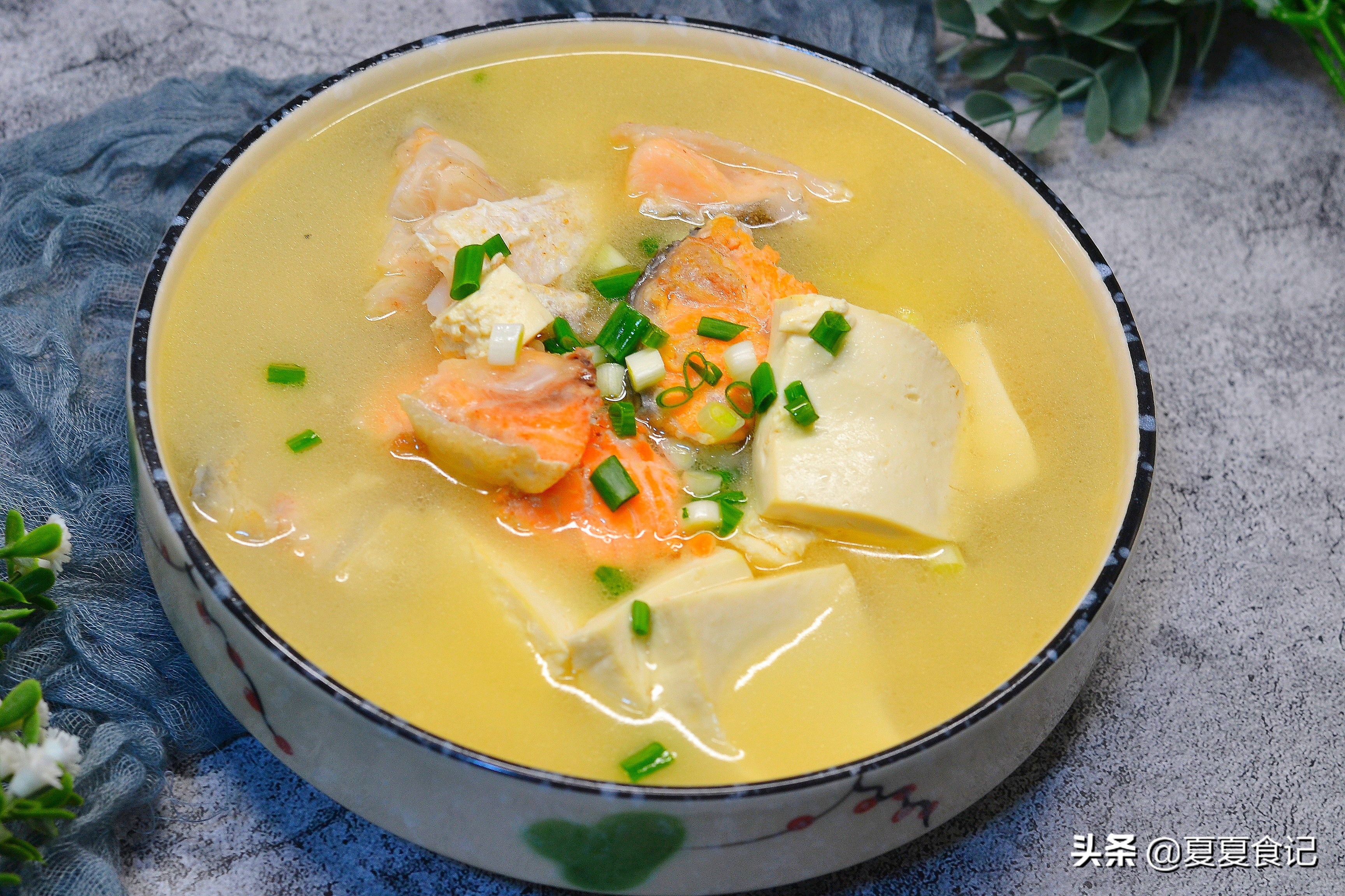 三文鱼头汤有营养价值吗,怎样做三文鱼头汤好喝