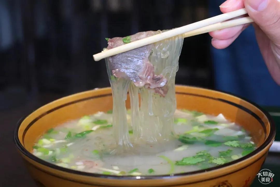 探店特点面馆,探店各地特点面馆