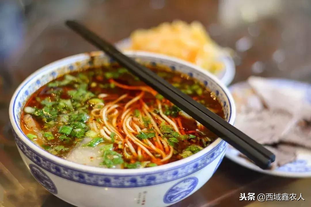 这31种甘肃美食全部收入胃中才不负此生，客官吃啥里面看