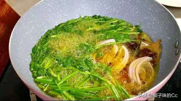 什么牌子的辣味强蒜蓉辣酱最好,解锁一道好吃的蒜蓉辣酱