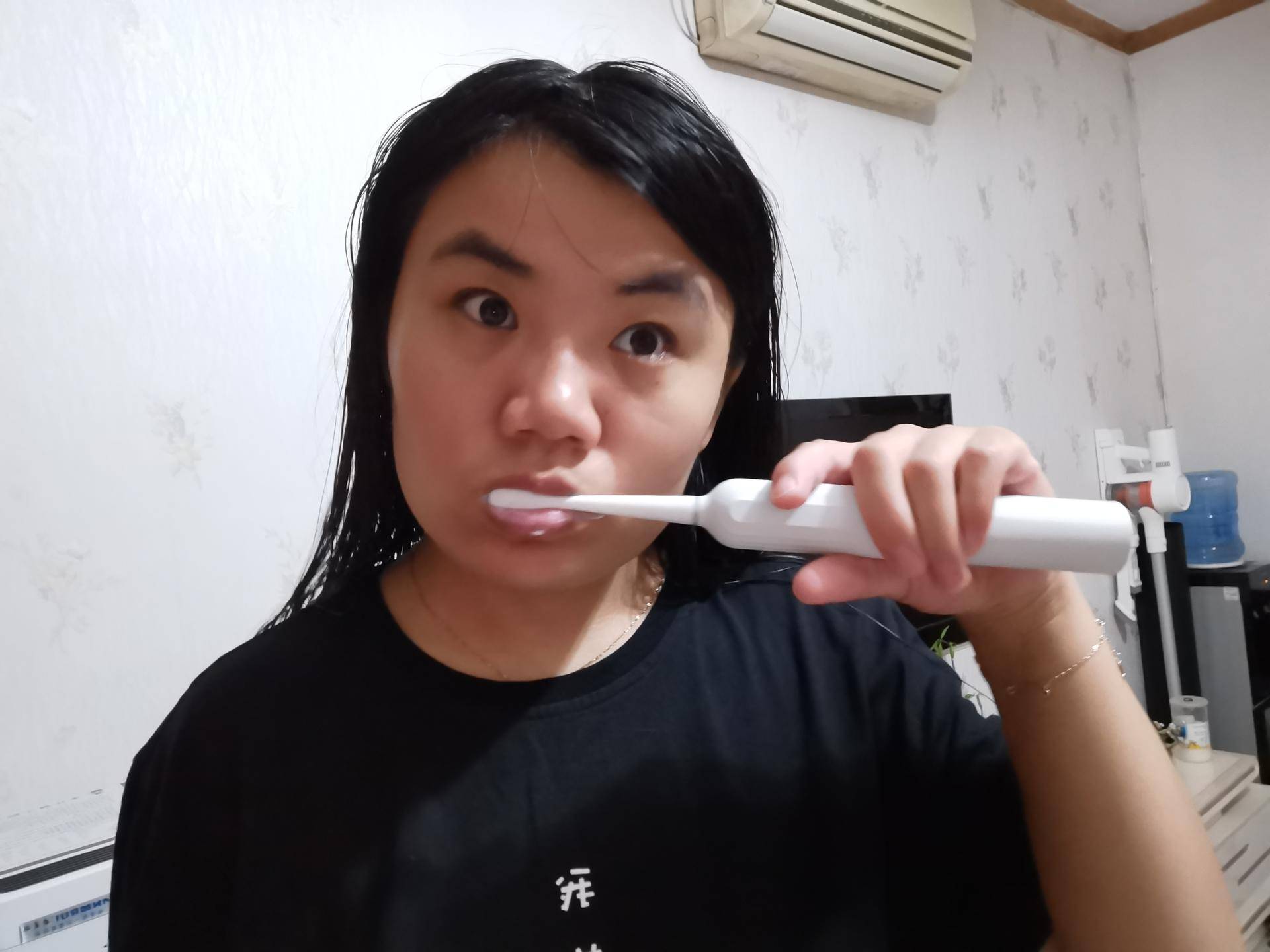 声波护理电动牙刷,超声波牙刷和旋转电动牙刷评测