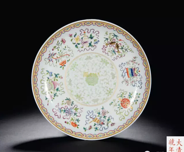 瓷器看底足鉴别年代,瓷器底足无釉各代特征