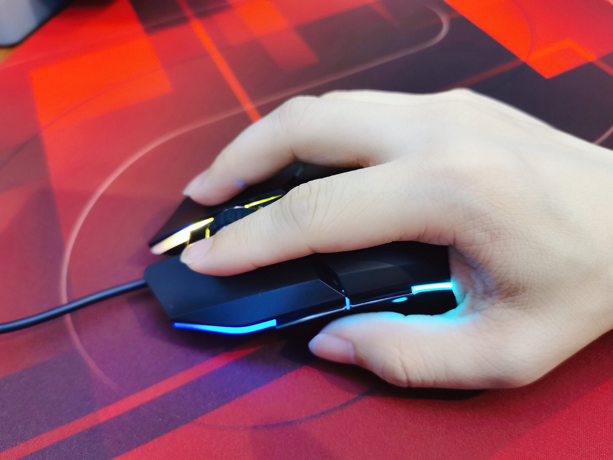 达尔优牧马人em915鼠标拆解,达尔优牧马人鼠标驱动程序打不开