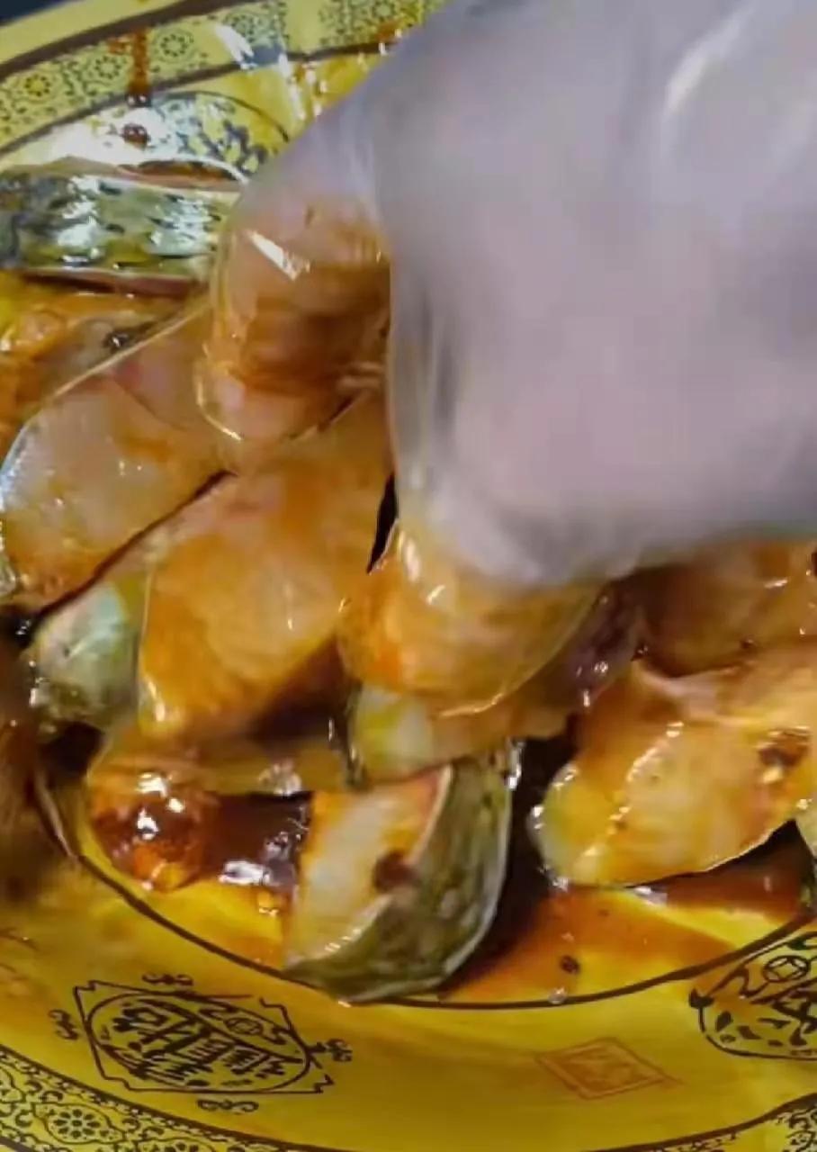 不用油的啤酒炖鱼,油炸啤酒炖鱼做法