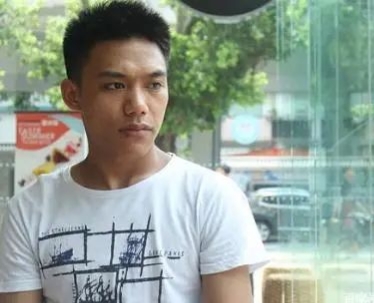 变形计杨桐网红现状,变形计戴眼镜杨桐现状