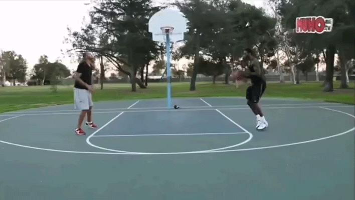 长传球教学方法与手段,传球三步上篮教学