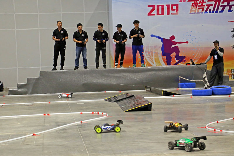 南宁市酷动先锋乒乓球比赛,酷动城市先锋南宁山地车邀请赛