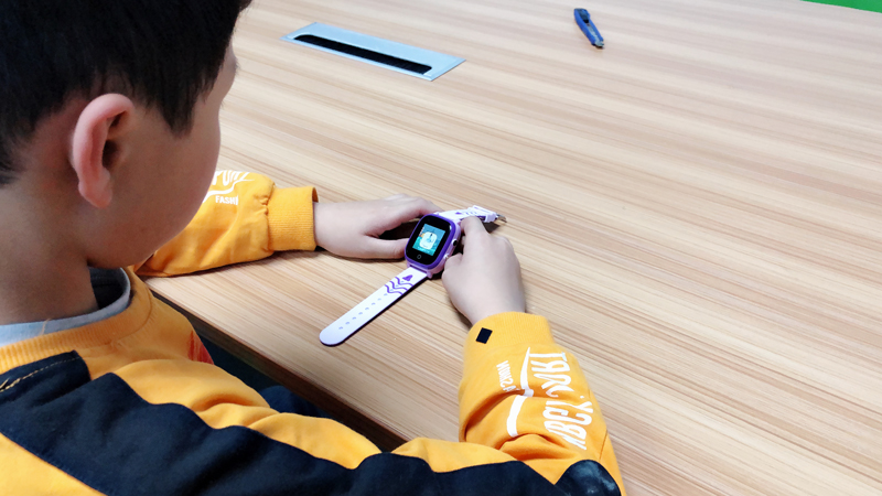 家长带孩子去买电话手表,小天才电话手表家长能看到信息吗