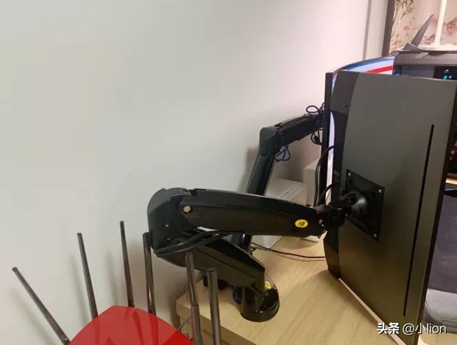 双屏办公怎样提高效率,为什么越来越多人开始用双屏办公