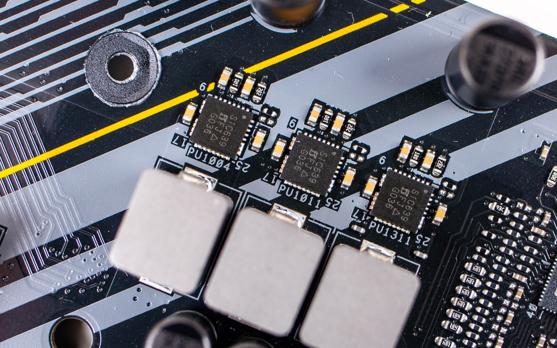 华硕b460m-pro重炮手内存超频,华硕b460m重炮手pro有什么提升