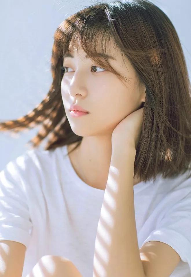 短发大饼脸2022年最流行的发型,大饼脸适合什么发型短发