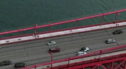 民用小飞机女驾驶员,战斗机女飞行员驾驶飞机视频