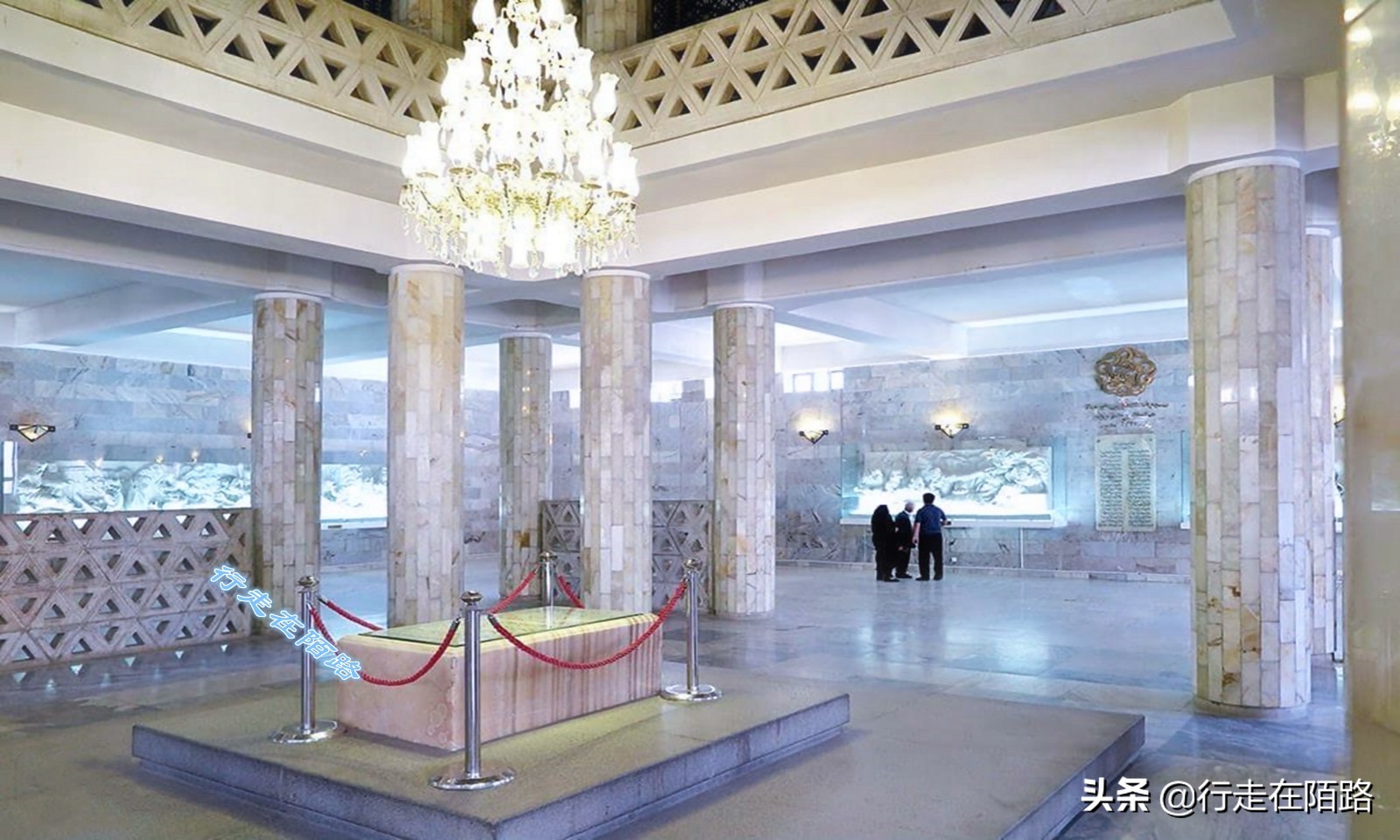 伊朗圣城旅完整版,伊朗衣食住行