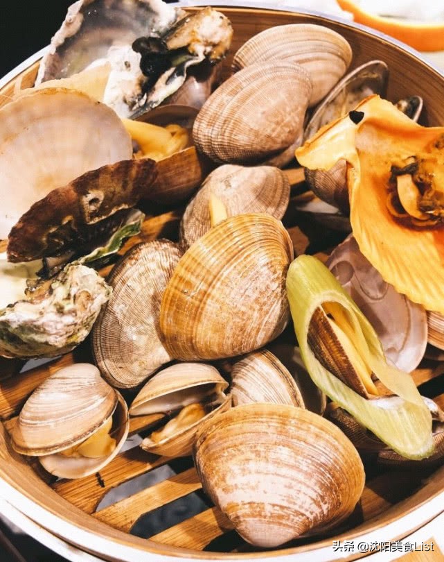 沈阳人！吃自助餐都用什么姿势？