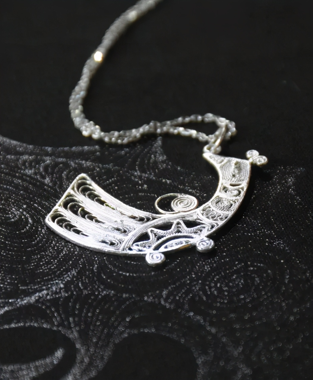 太阳鸟图腾的寓意,古代太阳鸟的图腾