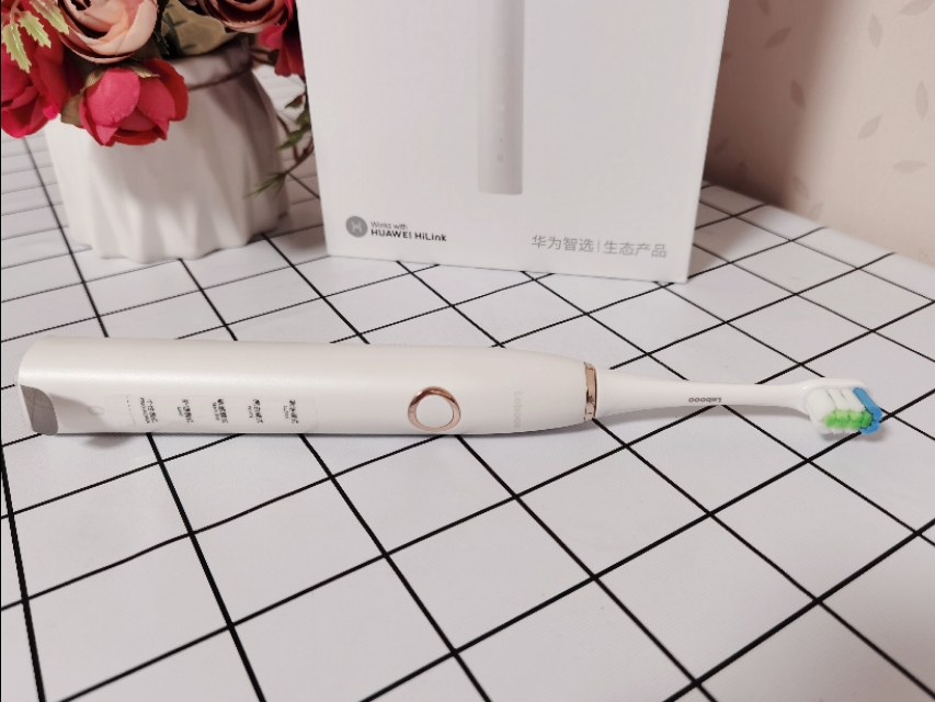 华为智选牙刷力博得评测,华为智选力博得星钻电动牙刷拆解