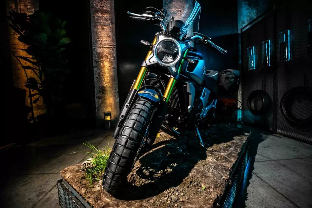 春风700cl-xadventure版,北京车展春风700cl-x运动版