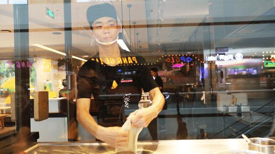 东城万达今天营业吗,万达排队店