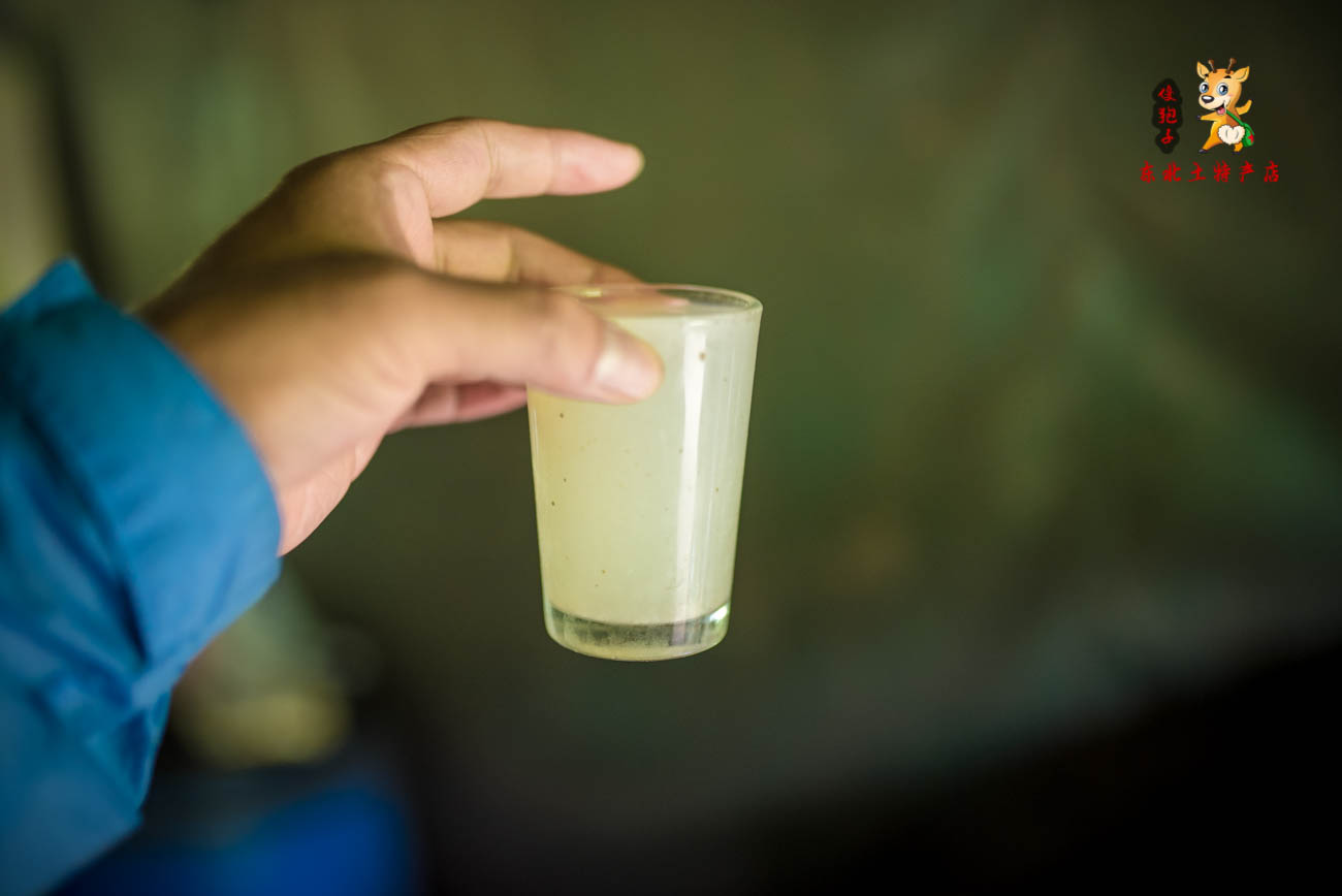 深入大山采访30年养蜂人,探秘深山中的养蜂人