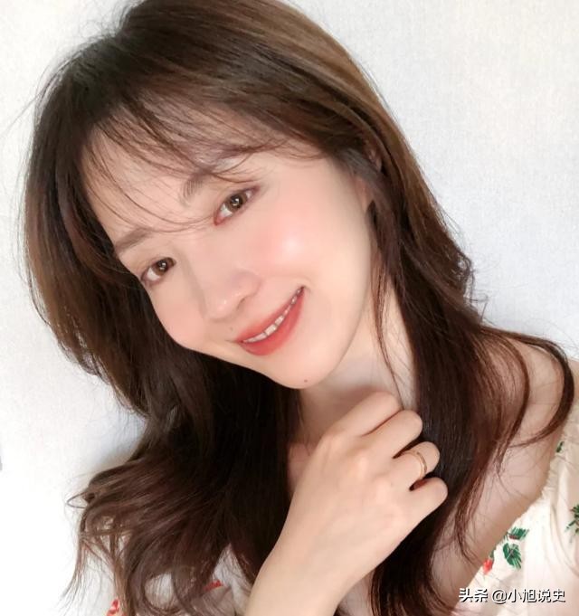 如何判断你是什么皮肤？干性易起皮，敏感肌爱过敏，中性恰到好处