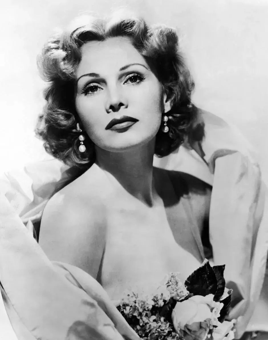 好莱坞著名女星离婚,好莱坞刚离婚的一对金童玉女