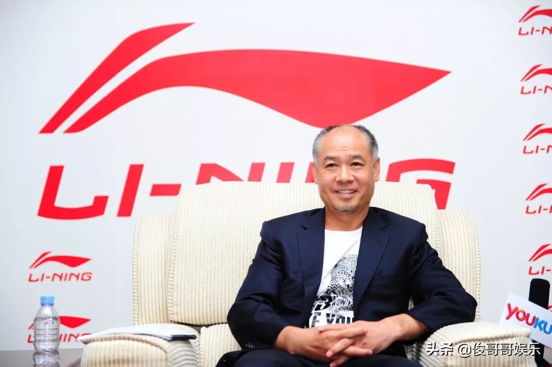 李宁官宣华晨宇为全球代言人,华晨宇代言李宁的是哪个系列