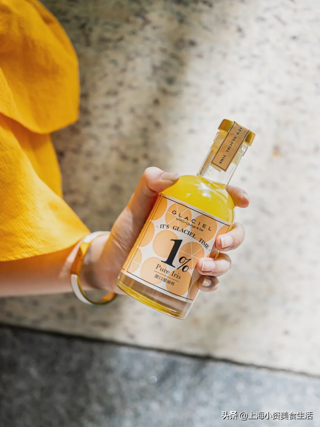 夏天的微醺感觉从一杯美酒开始,关于夏天的一切美好都藏在风景里