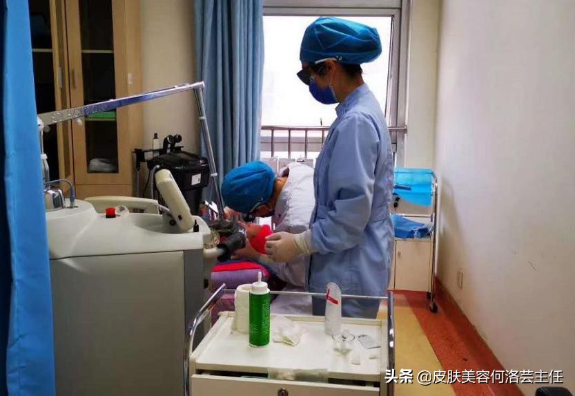 多磺酸粘多糖乳膏能祛顽固痘印吗,顽固痘印控制不长痘的话多久能消