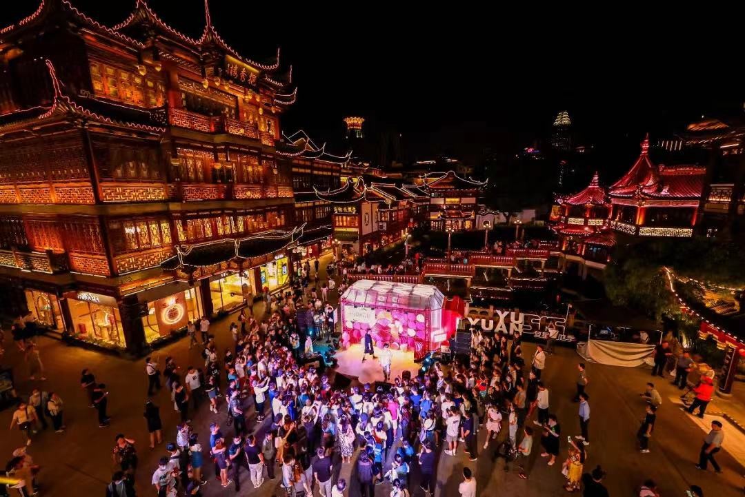 致敬大国之美、彰显年轻个性，这一轮国潮风正盛