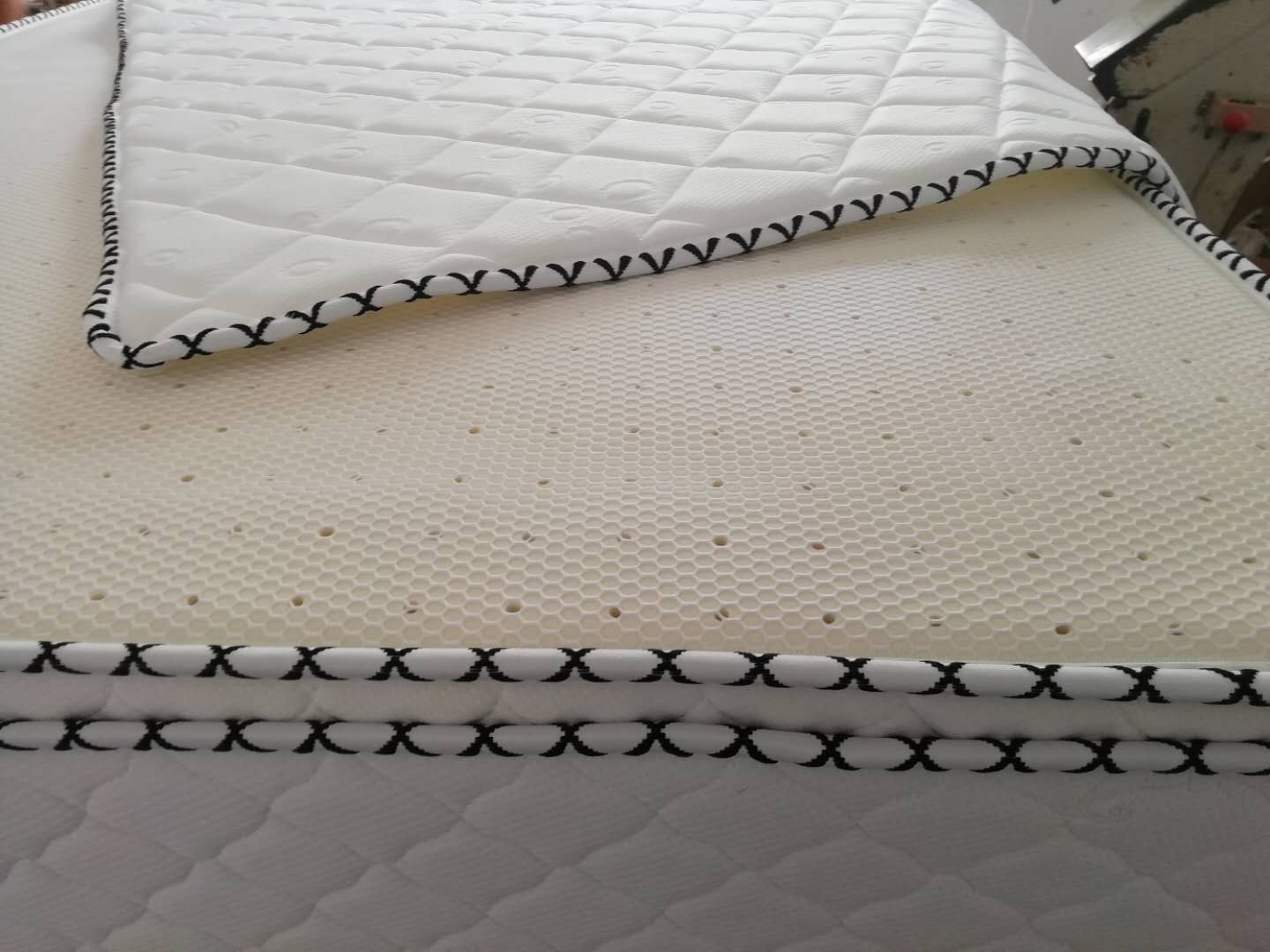 什么床垫比较好性价比高,床垫要选什么床垫比较好呢