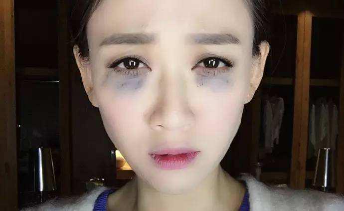 兰蔻黑天鹅睫毛膏压睫毛,cpb睫毛膏和兰蔻睫毛膏哪个好用