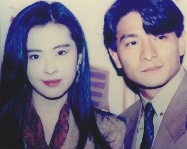 刘德华朱丽倩望百日内完婚,刘德华娶了朱丽倩