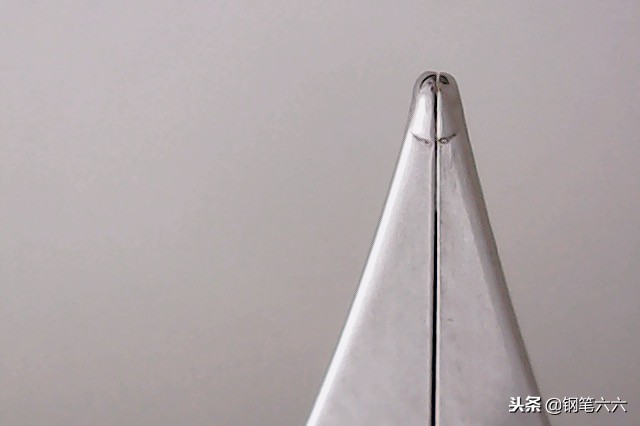 凌美钢笔恒星书写效果,凌美钢笔和流星钢笔哪个好