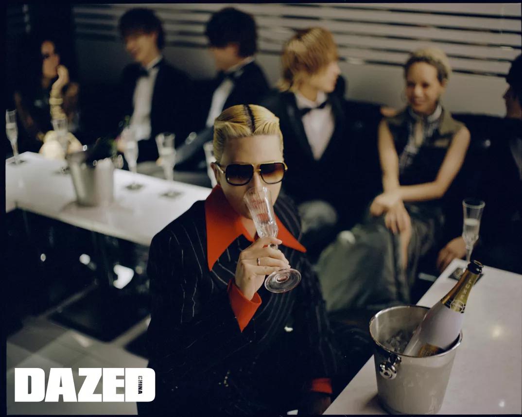 ROLAND|堕落街区的爱情失能救世主