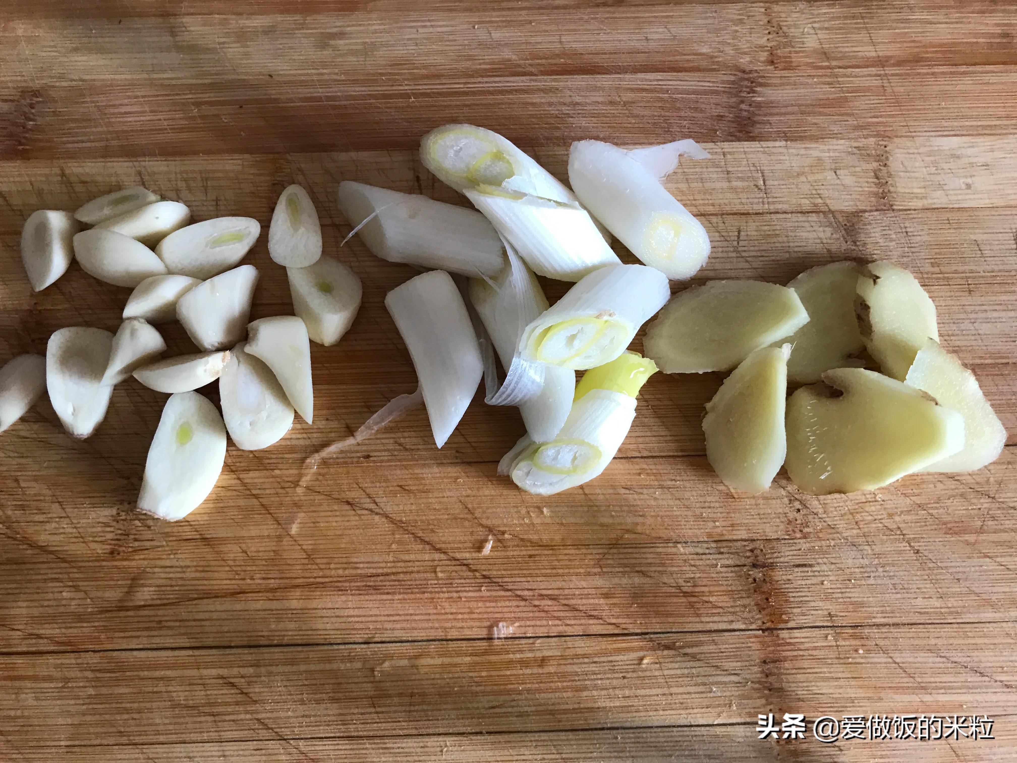 炖鱼怎么炖又烂又嫩又好吃,家常炖鱼的做法简单又好吃