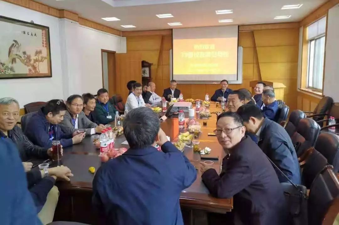 娉洰姣嶆牎,涓崡瀛﹀瓙79绾у洖姣嶆牎鎶ュ埌