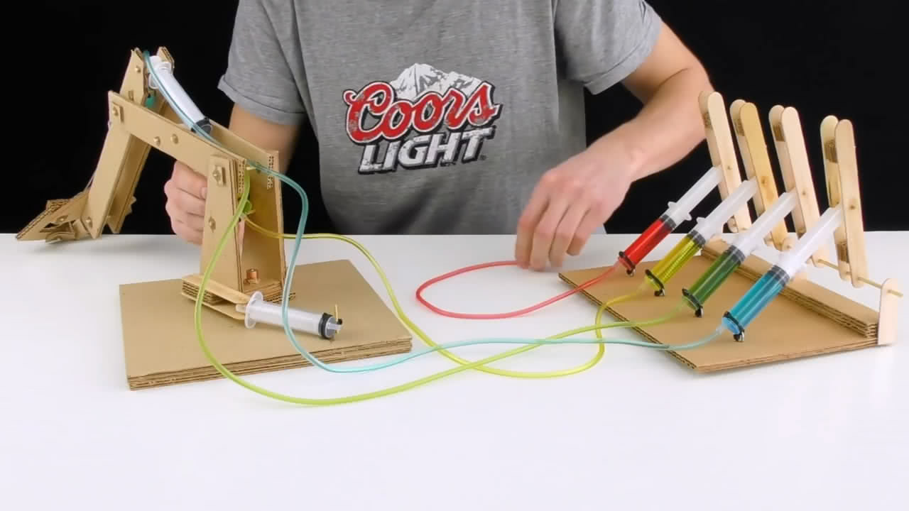 自制简单机械臂,手工液压机械臂小制作和打印图