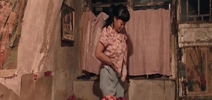 农村人性*理片伦**，揭开农村老光棍的欲望心酸，拍得毫不避讳