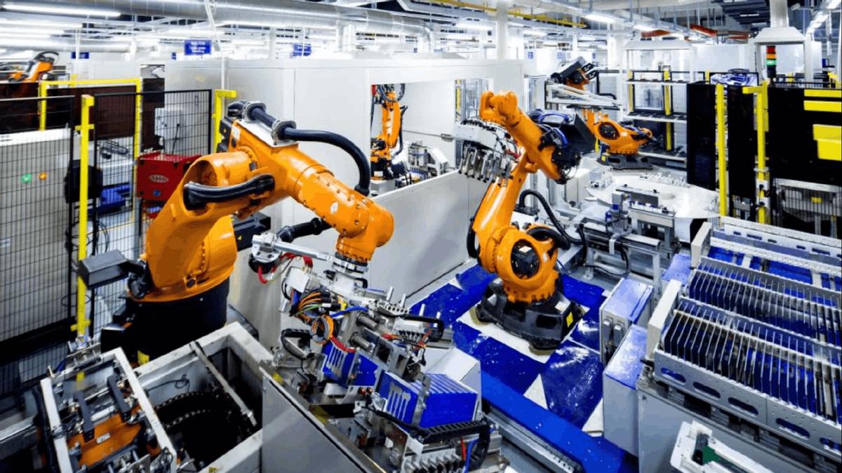 中航锂电：中国动力电池先行者的衰落与崛起