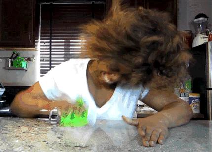 厨房油烟机顽固污垢清洁小妙招,油烟机污垢小妙招视频