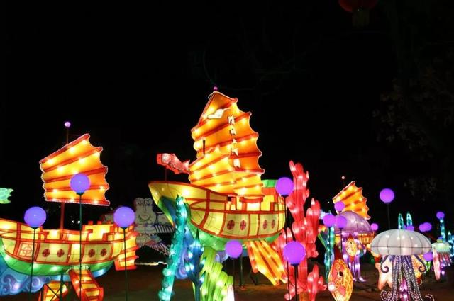 清明上河园门票打7折,春节期间清明上河园门票多少钱