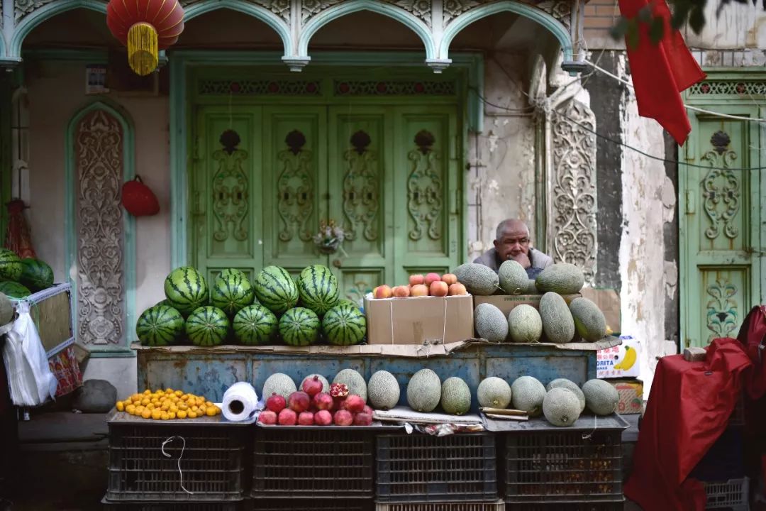 新疆炫富方式是什么,新疆喀什好种的花