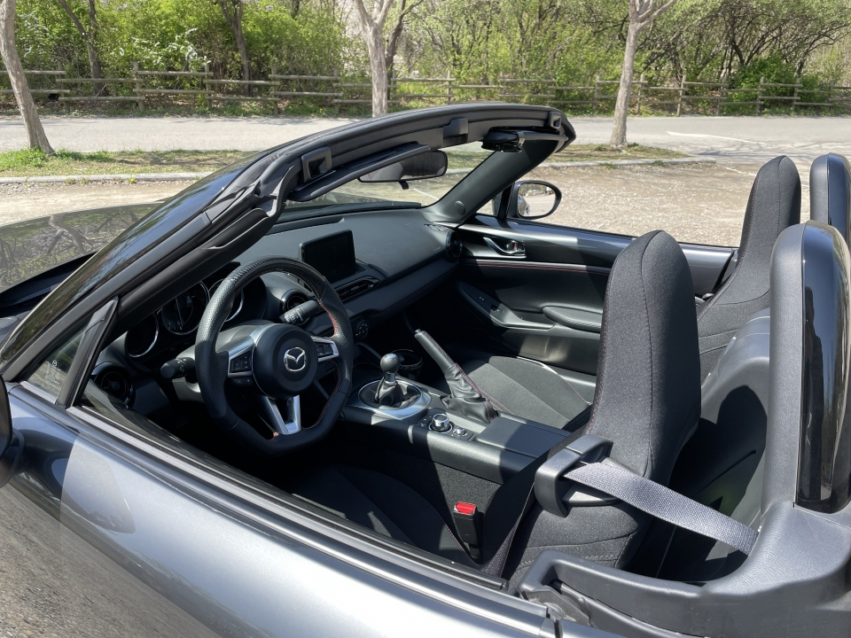 四款最具魅力的敞篷车推荐,最受欢迎的硬顶敞篷车有哪些