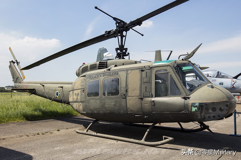 巴西空军鹰狮战斗机多少架,世界空军海军陆军