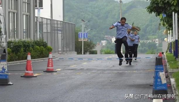 【教师节特辑】认识一下，梧州花园式的警察“摇篮”