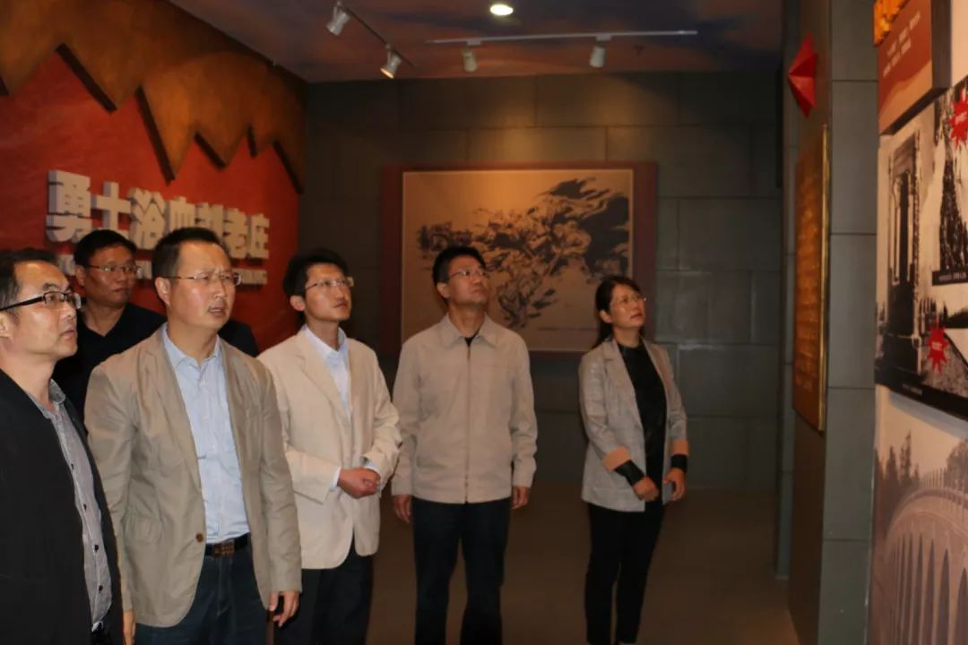 什么活动吸引老师同学参与,什么样的活动有利于提升学生品德