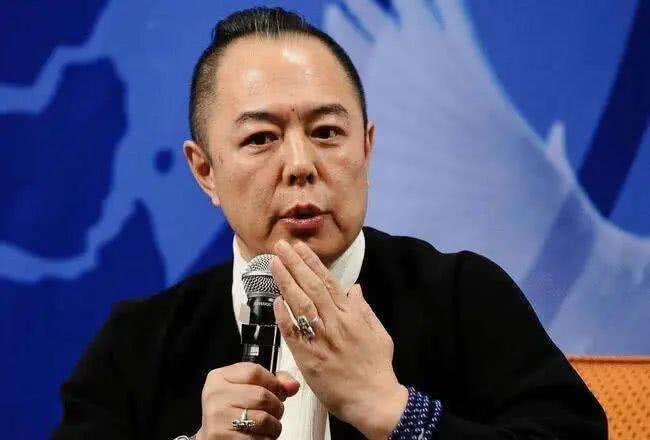 铁齿铜牙纪晓岚铁三角全部到场,铁齿铜牙纪晓岚铁三角犯花痴