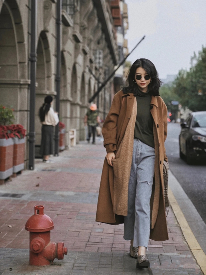 格纹大衣如何搭配才时髦,小个子穿大衣怎么搭配时髦